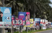 Las elecciones en Perú y Colombia se desarrollan en un contexto de crimen organizado y tensiones políticas que inciden en la seguridad de Ecuador.
