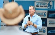 El viceprefecto del Guayas, Carlos Serrano, presentó su renuncia al cargo