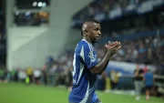 Miller Bolaños regresa en Emelec para el partido ante Aucas, por la fecha 8 de LigaPro.
