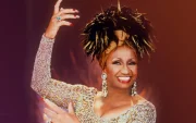Celia Cruz se convierte en la primera mujer latina en ser incluida en esta lista, debido a su influencia.