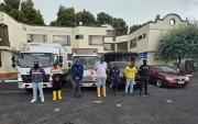 Cinco delincuentes fueron capturados en el sur de Quito tras simular operativos policiales para robar camiones.