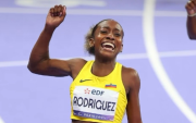 La velocista ecuatoriana Kiara Rodríguez, reconocida en los Premios Laureus 2026, marca un hito histórico para el deporte nacional.