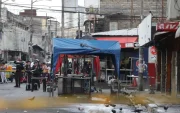 Escena del ataque armado en el sector de El Camal, en el sur de Guayaquil, donde se registró una balacera la tarde de este sábado.