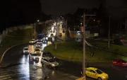 Circular poco más de un kilómetro, desde la Occidental hacia el redondel de la Rumihurco, toma hasta 30 minutos.