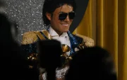 La actuación de Jaafar Jackson, sobrino de Michael Jackson en la vida real, ha llamado la atención.