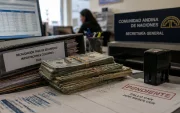 Ecuador acumuló $46 millones en dos meses por la tasa a importaciones desde Colombia, recursos cuyo destino dependerá de un fallo de la Comunidad Andina.
