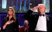Donald Trump y Melania fueron evacuados tras disparos en el Hotel Washington Hilton.