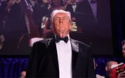 Donald Trump fue evacuado durante una cena en Washington tras reportes de disparos.