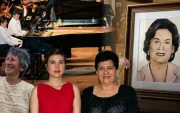 Retratos y memorias que sostienen emprendimientos nacidos del legado materno.