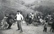 La película utiliza como hilo conductor el proceso del juicio por la muerte de Javier Chocobar, un comunero indígena Chuschagasta asesinado en 2009.