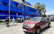 Allanamiento. A las 11:00, la agencia de CNEL en La Garzota fue intervenida.