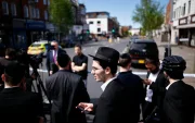 Miembros de la comunidad judía en Golders Green, al norte de Londres, Gran Bretaña, este miércoles 29 de abril de 2026.