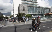 El edificio del Instituto Ecuatoriano de Seguridad Social en Quito.