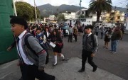 Ministerio de Educación modifica ingreso a clases en Quito por movilidad y toque de queda