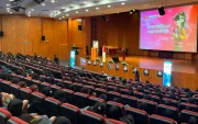 Niñas y jóvenes participaron en Innováticas, una iniciativa de Claro que promueve el desarrollo de habilidades digitales y el liderazgo femenino en tecnología.