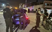 Operativos del toque de queda buscan reducir delitos y facilitar allanamientos con menor circulación nocturna.