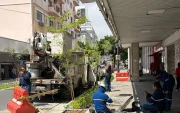 Técnicos de CNEL realizaron labores en el centro de Guayaquil.