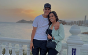 Piero Hincapié abrió su álbum más personal y dedicó emotivas palabras a la mujer que lo acompañó desde sus inicios.