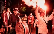 Así fue el recibimiento de los hinchas de Liga de Quito en Ambato.