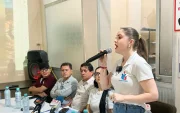 Mónica Palacios cuestionó al Gobierno por el desabastecimiento de gasolina y anunció fiscalización.
