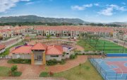 Prozonas fue reconocida por la Cámara de la Construcción por su trayectoria y permanencia dentro del sector inmobiliario ecuatoriano.