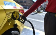 Guyana, Ecuador y Venezuela registran los precios más bajos de gasolina en Sudamérica.
