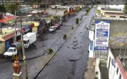 El aluvión en Aloasí dejó a las calles de esa parroquia de Mejía cubiertas de fango.