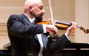 Enrique Pérez Mesa dirigirá una noche sinfónica marcada por repertorio alemán y emotivas interpretaciones musicales.