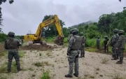 Personal de la Fuerza Aérea Ecuatoriana (FAE) inhabilitaron una pista clandestina ubicada en Tena.