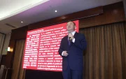 Gao Zhenting, cónsul general de la República Popular China en Guayaquil.