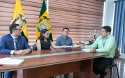 Mercedes Caicedo, presidenta del Consejo de la Judicatura, presentando la denuncia ante la Fiscalía en El Oro.