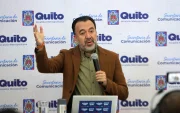 Pabel Muñoz asumió la alcaldía de Quito en mayo de 2023. Busca la reelección para un nuevo periodo.