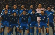 La selección de Curazao posó previo a un encuentro oficial rumbo a su histórica participación en la Copa Mundial de la FIFA 2026.