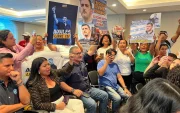 Abogados de Aquiles Álvarez denunciaron restricciones para mantener reuniones privadas con el alcalde mientras permanece en la cárcel del Encuentro.