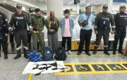 Los aprehendidos de nacionalidad tailandesa pretendían abordar un vuelo internacional en el aeropuerto de Guayaquil.