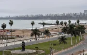 Foto referencialde la avenida Costa Verde cerrada por derrumbes producto del sismo ocurrido este domingo 15 de junio de 2025, en Lima (Perú).