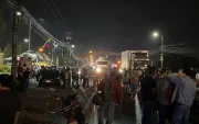Los ciudadanos cerraron parcialmente la vía por las protestas contra el alcalde de Daule