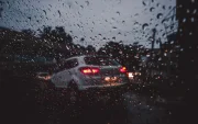 La advertencia N.° 36, que se mantiene activa, señala que las precipitaciones más fuertes se concentrarán en localidades orientales de la región Interandina.