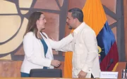 La sesión plenaria se caracterizó por la rapidez del proceso de sufragio y la ausencia de debate entre los consejeros.