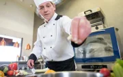 La cocina profesional exige trabajo bajo presión todos los días