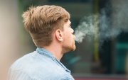 Especialistas explican cómo la nicotina modifica los circuitos cerebrales relacionados con el placer, la motivación y el control de impulsos.