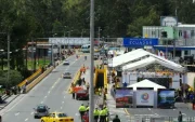 El Puente Rumichaca tiene menos movimiento comercial tras la imposición de aranceles.