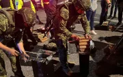 Un control militar en el sector Los Loros permitió descubrir droga camuflada en cajas metálicas soldadas dentro de un bus que viajaba de El Coca a Guayaquil.