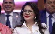 Imagen referencial de la ministra Nathalie Morillo, quien afirmó la compra directa de fármacos a la India y la reestructuración de la distribución hospitalaria.
