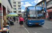 Los transportistas aseguran que el incremento en combustibles y mantenimiento dificulta sostener la tarifa vigente desde 2015.