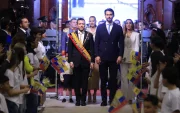 Daniel Noboa y Niel Olsen al ingreso del Pleno de la Asamblea Nacional para el Informe a la Nación de 2026.