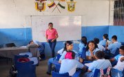 Mirian Altafuya, fue profesora del ecuatoriano. Lleva cerca de quince años enseñando en esa institución y aún en las aulas donde Pacho creció.