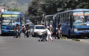 Transportistas de Quito deberán cumplir ocho requisitos para que se apruebe el alza de la tarifa.