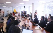 Representantes de gremios odontológicos expusieron en la Asamblea la crisis laboral que enfrenta el sector.