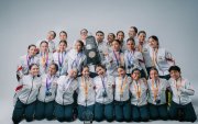 Los veinticuatro integrantes de Ático Danza tienen entre 11 y 18 años.